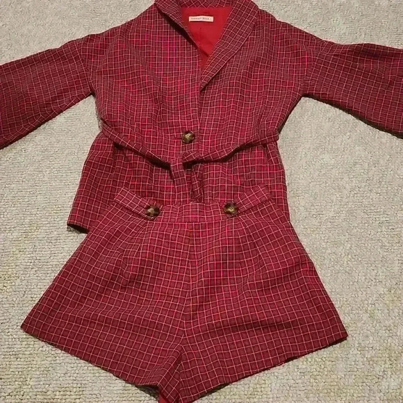 The east order set - Picture 1 of 14